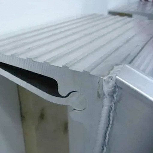 8717211010767 - Ajoramppi 1400 kg 250 x 30 cm3 8717211010767 - Ajoramppi 1400 kg 250 x 30 cm3