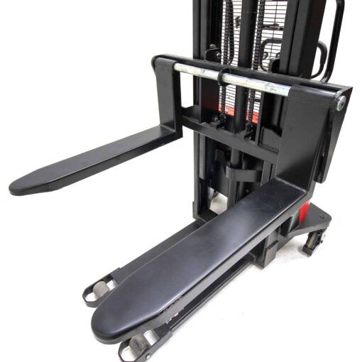 6430062521191-pinoamisvaunu-akkukaytolla-1500kg-9 6430062521191-pinoamisvaunu-akkukaytolla-1500kg-9