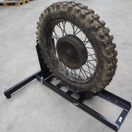 8717211010705-moottoripyoran-eturenkaan-tuki-2 8717211010705-moottoripyoran-eturenkaan-tuki-2