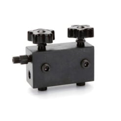 Hydrauliikan jakoventtiili 2-porttinen