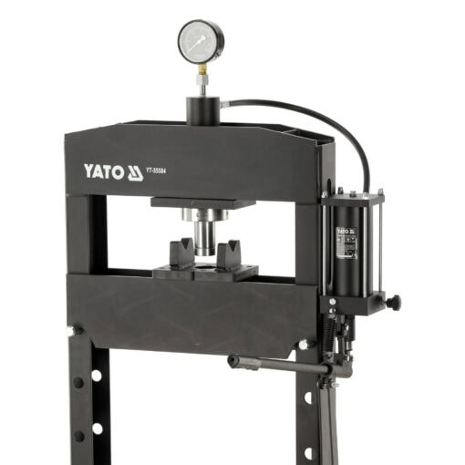 5906083113529-Hydrauliprassi-20-tonnia-Yato-4 5906083113529-Hydrauliprassi-20-tonnia-Yato-4