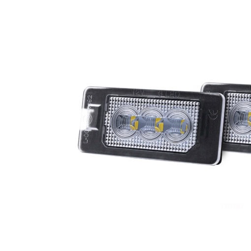 5903293045381-Led-rekisterikilven-valo-CLP02-BMW-Amio-3 5903293045381-Led-rekisterikilven-valo-CLP02-BMW-Amio-3