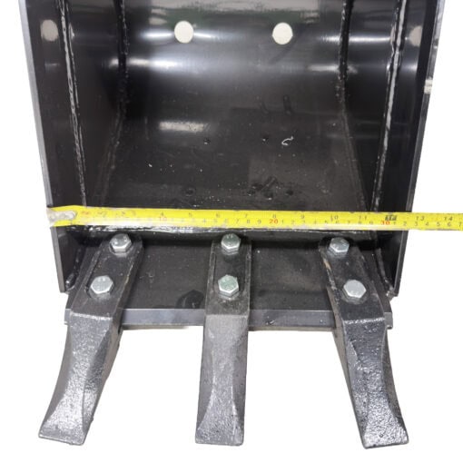 6430062527568-Kaivuulaite-3-pistekiinnitys-PTO-Droma-Works-18 6430062527568-Kaivuulaite-3-pistekiinnitys-PTO-Droma-Works-18