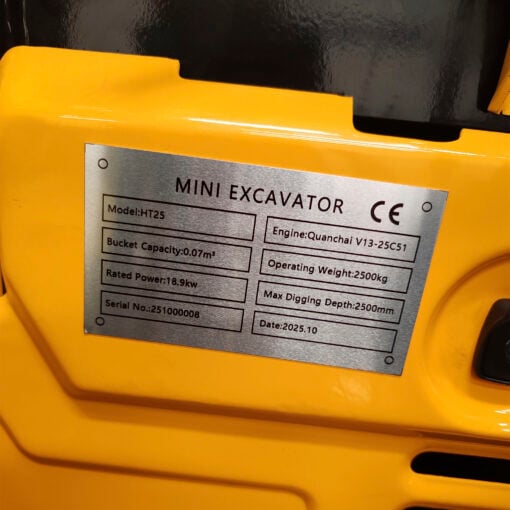 6430062523331-Minikaivuri-hytilla-2,5-t-Caivu-HT25J-15 6430062523331-Minikaivuri-hytilla-2,5-t-Caivu-HT25J-15